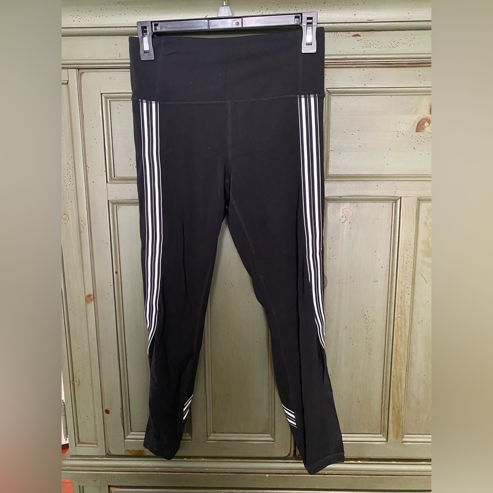 Athleta Black Legging